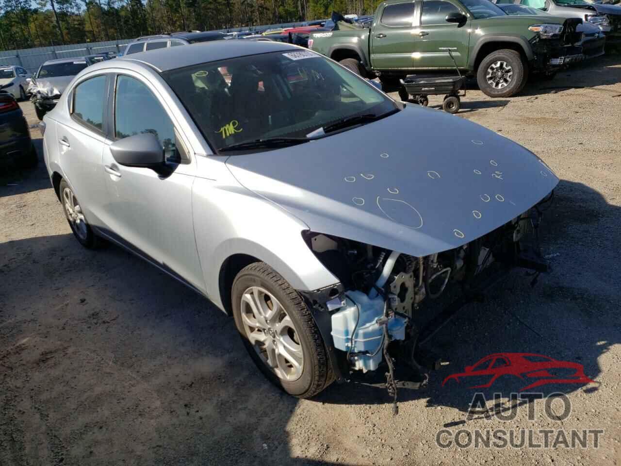 TOYOTA YARIS 2017 - 3MYDLBYV0HY196237