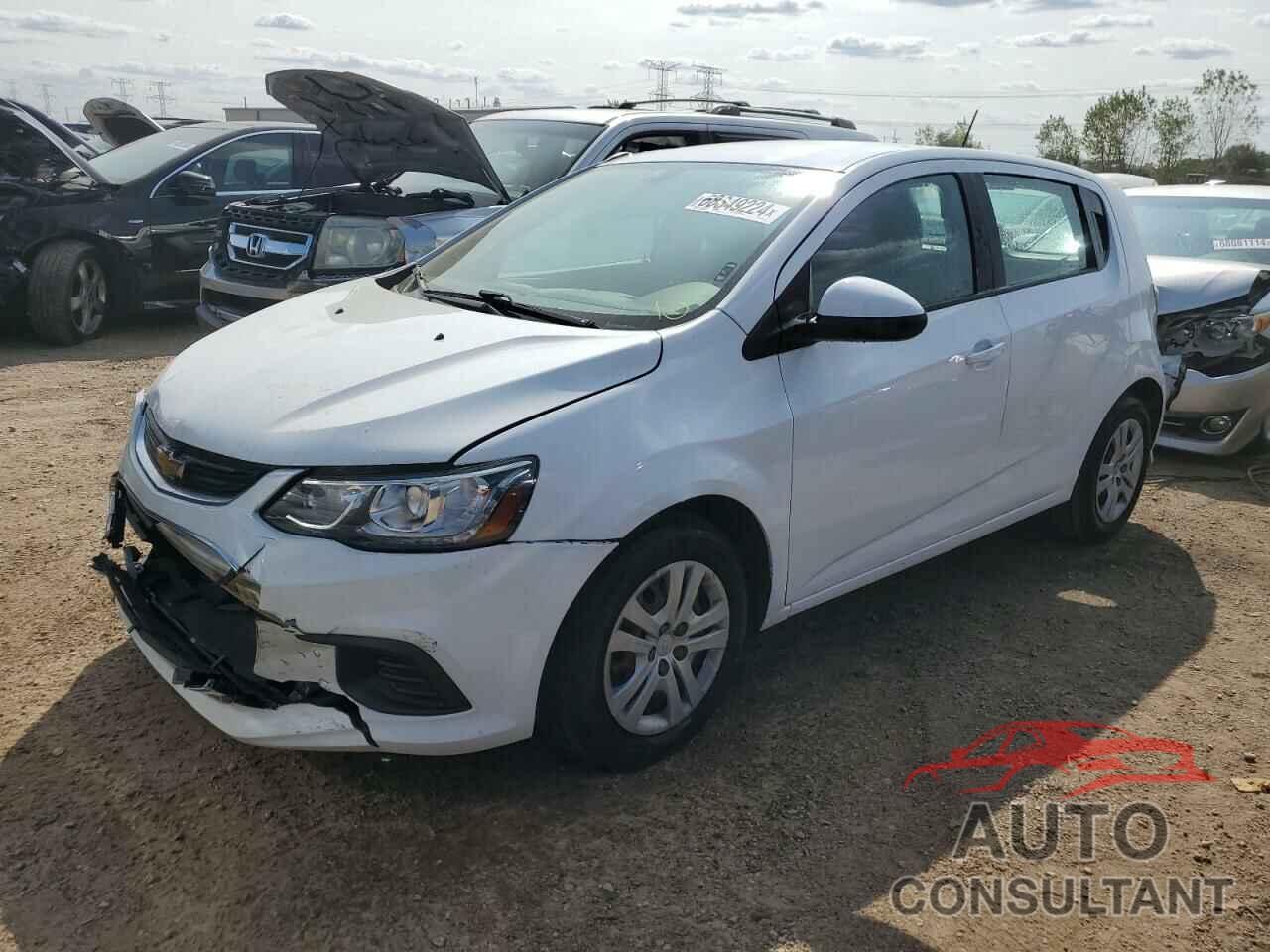 CHEVROLET SONIC 2017 - 1G1JG6SH5H4168168