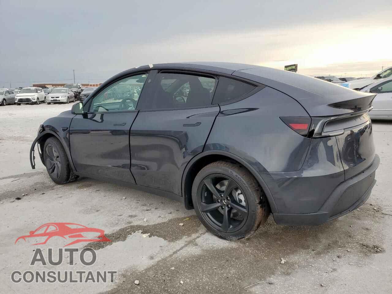 TESLA MODEL Y 2026 - 7SAYGDED9TA430357