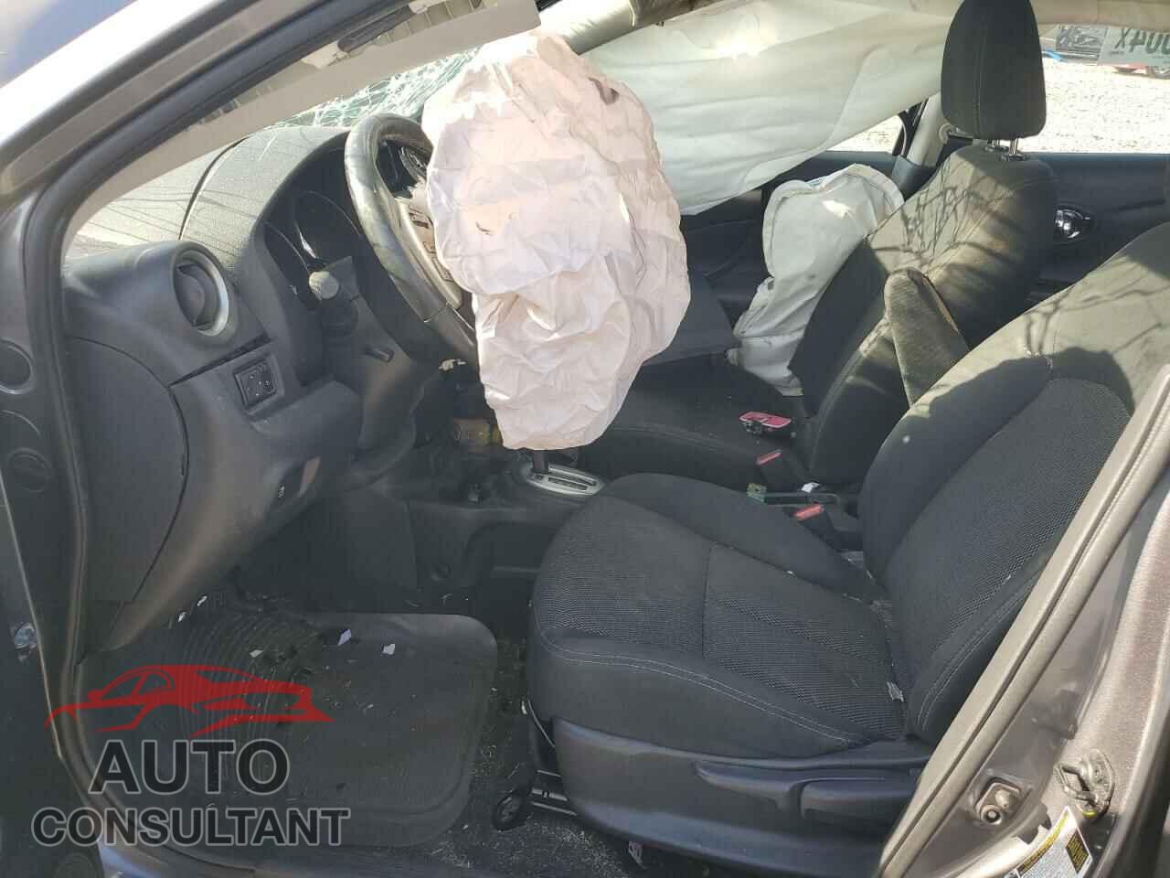 NISSAN VERSA 2017 - 3N1CN7AP5HL863090