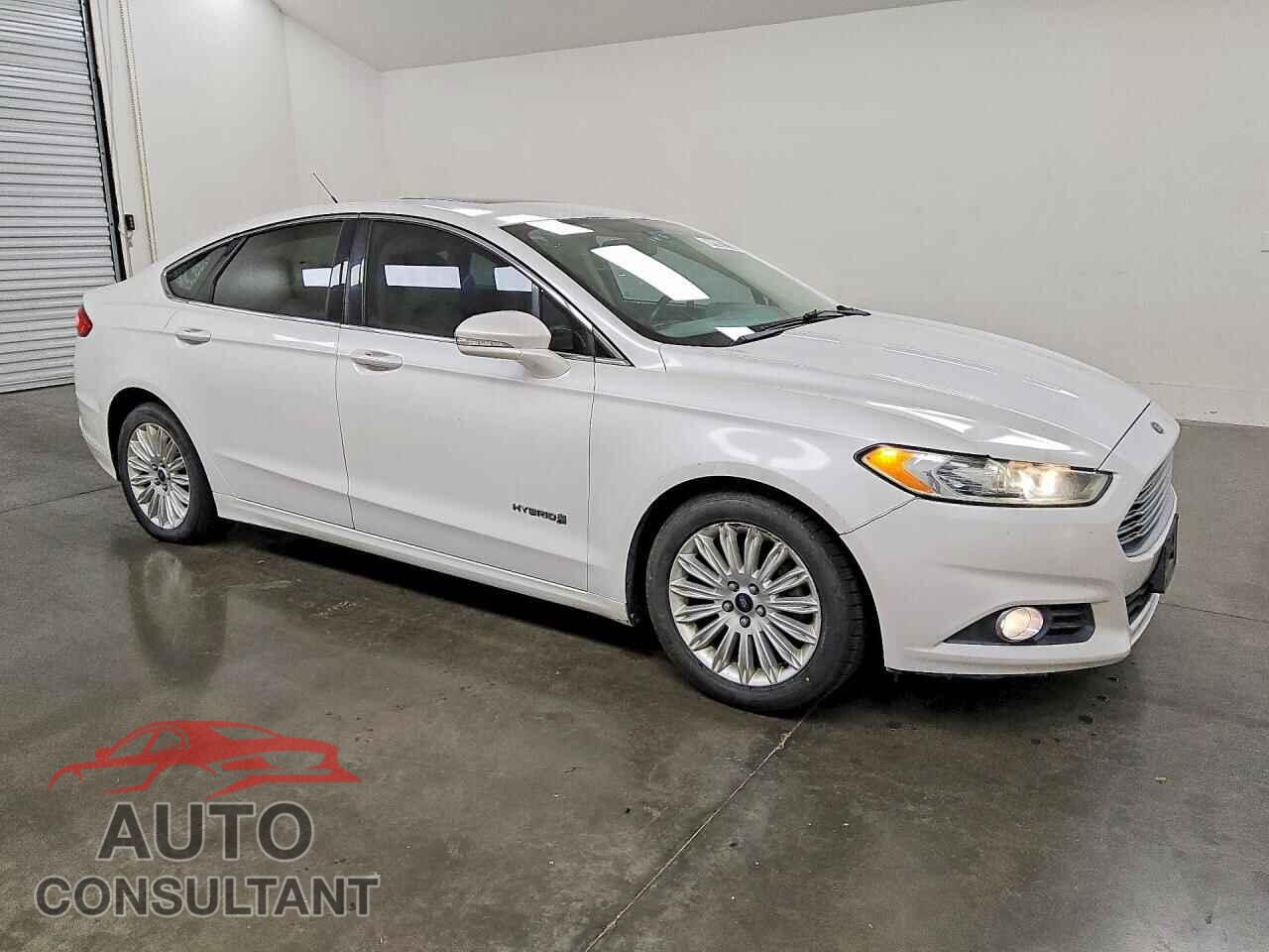 FORD FUSION 2013 - 3FA6P0LU5DR303372