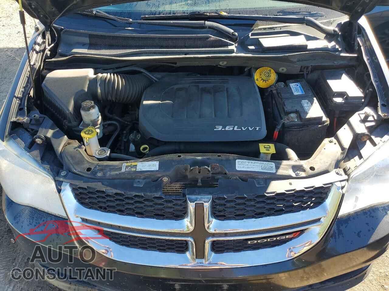 DODGE CARAVAN 2015 - 2C4RDGBG8FR640213