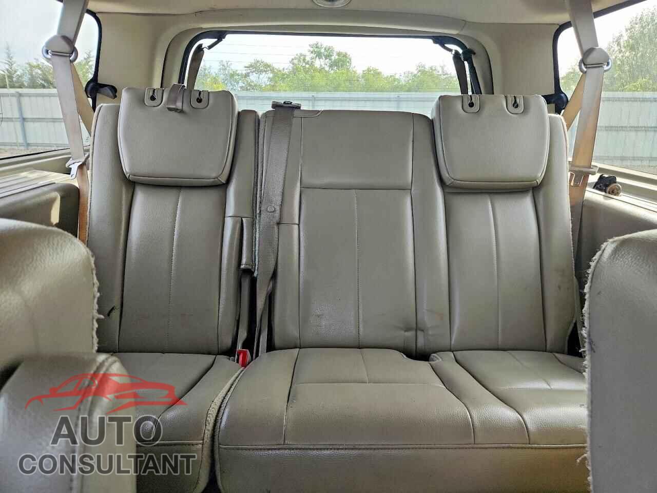 FORD EXPEDITION 2011 - 1FMJK2A50BEF29471