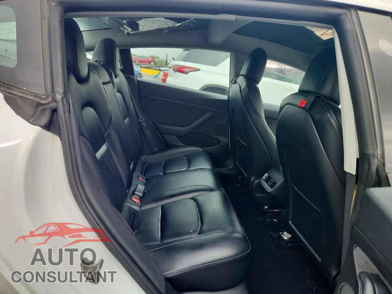 TESLA MODEL 3 2021 - 5YJ3E1EA9MF013620