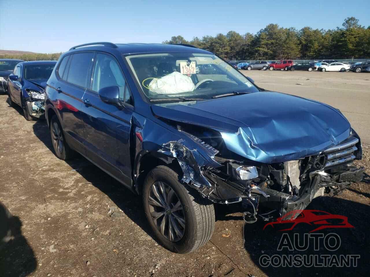 VOLKSWAGEN TIGUAN 2018 - 3VV0B7AX7JM087863