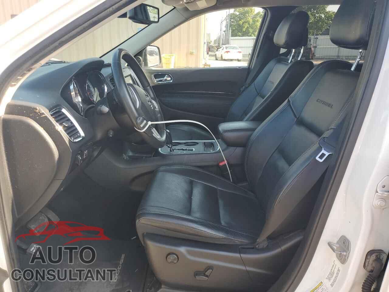 DODGE DURANGO 2013 - 1C4RDJEG2DC668037