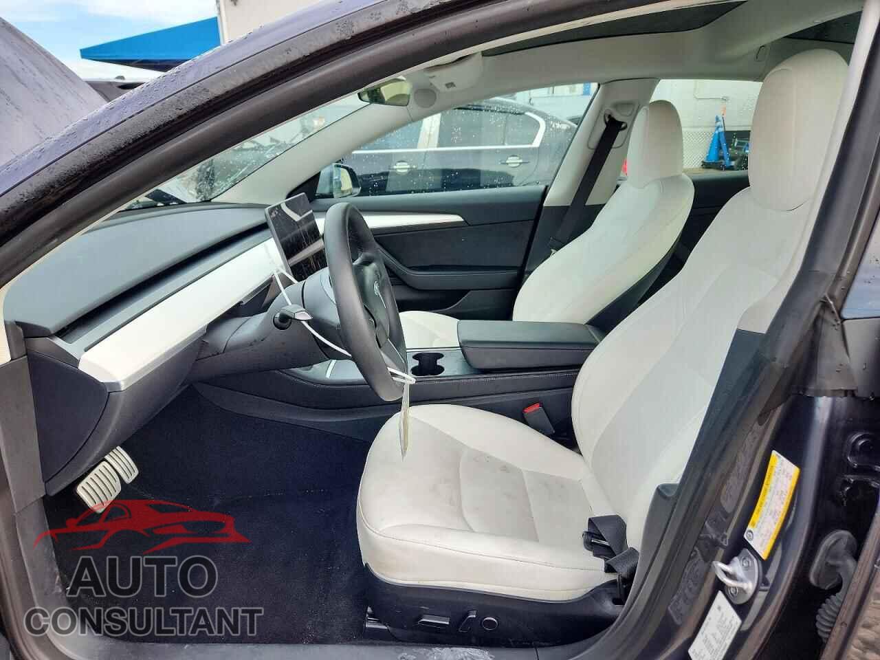TESLA MODEL 3 2023 - 5YJ3E1EC7PF668865