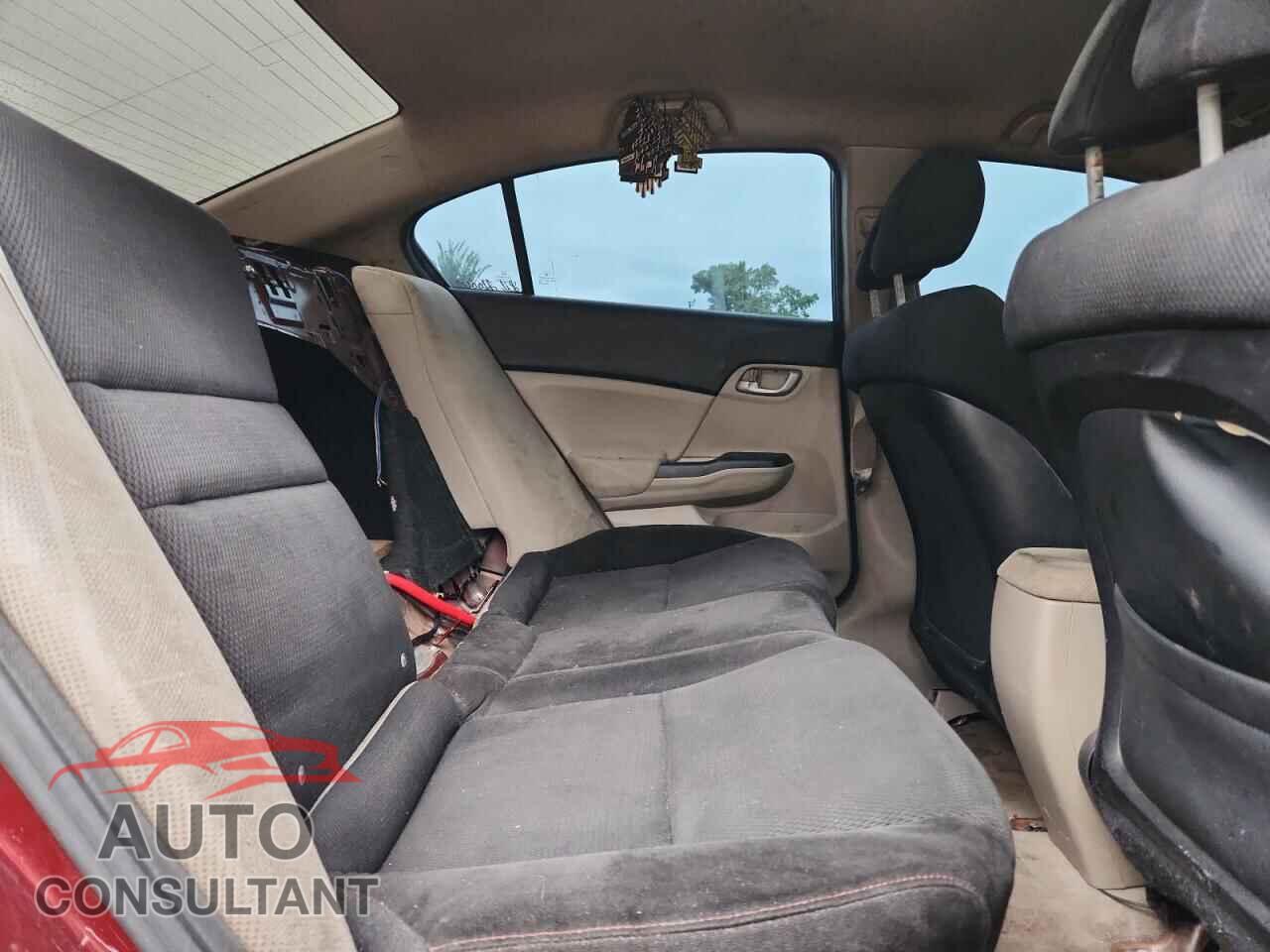 HONDA CIVIC 2012 - 2HGFB2F57CH539087