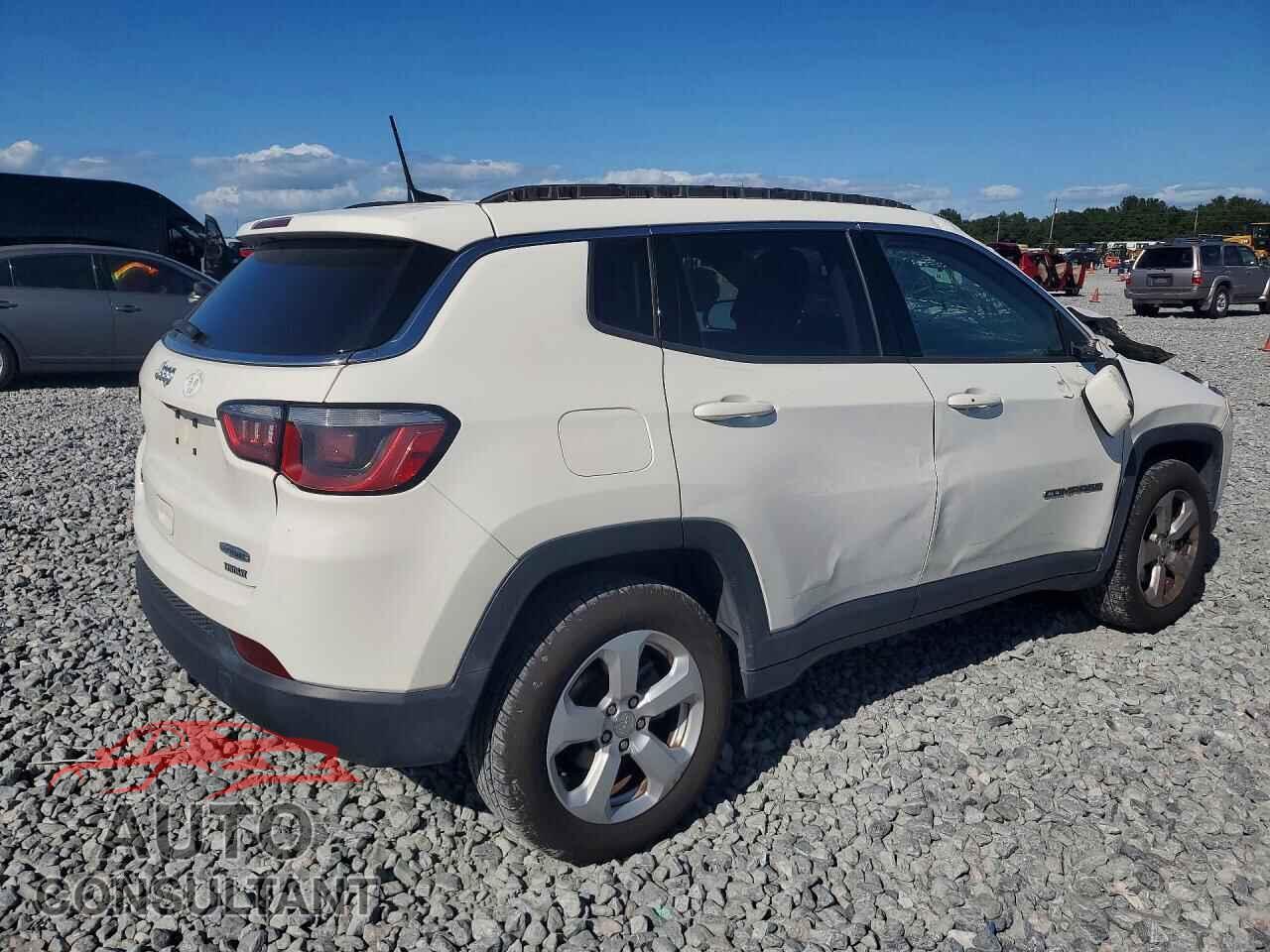 JEEP COMPASS 2017 - 3C4NJDBB1HT628012