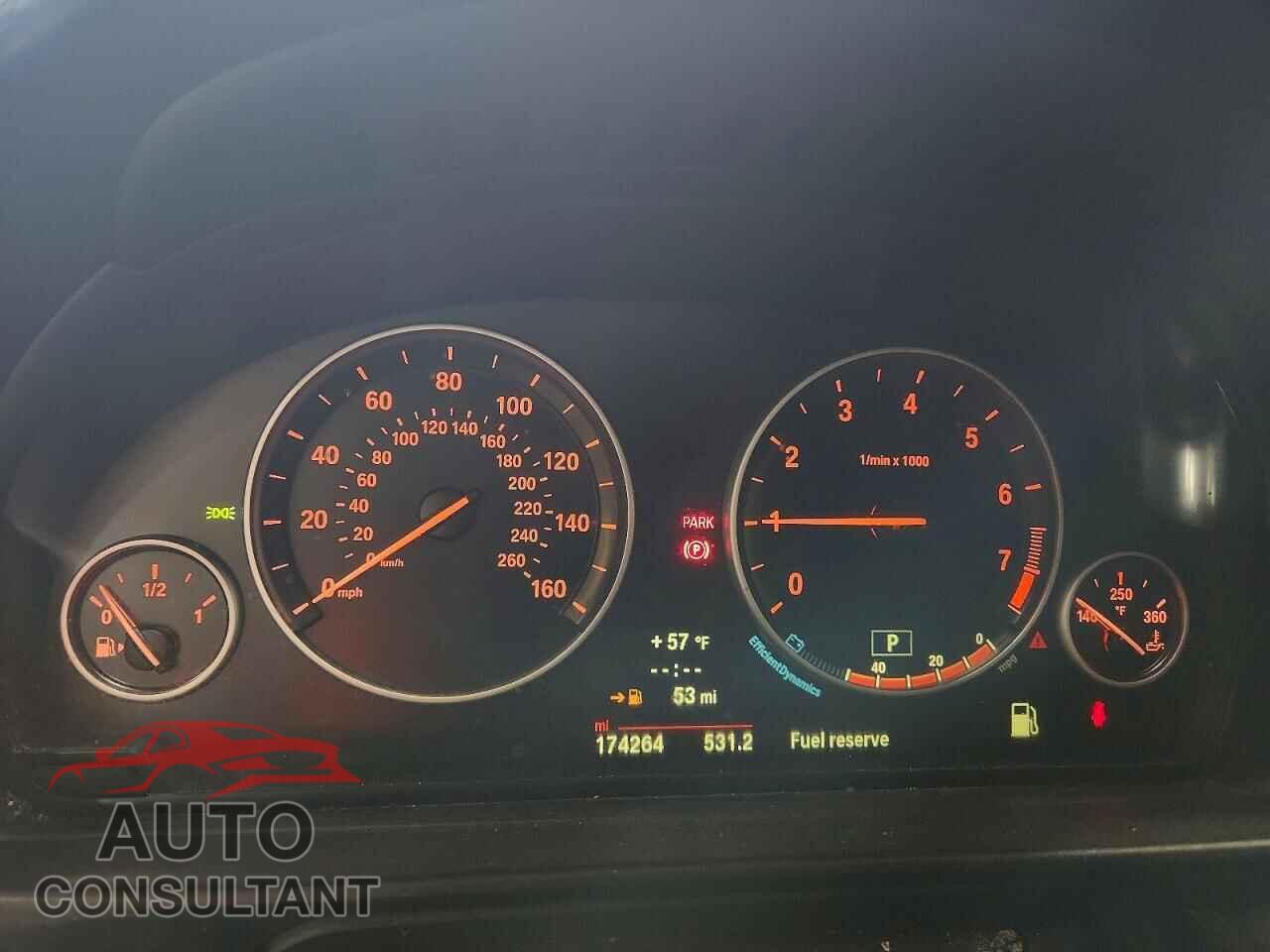 BMW 5 SERIES 2014 - WBA5B3C56ED538840
