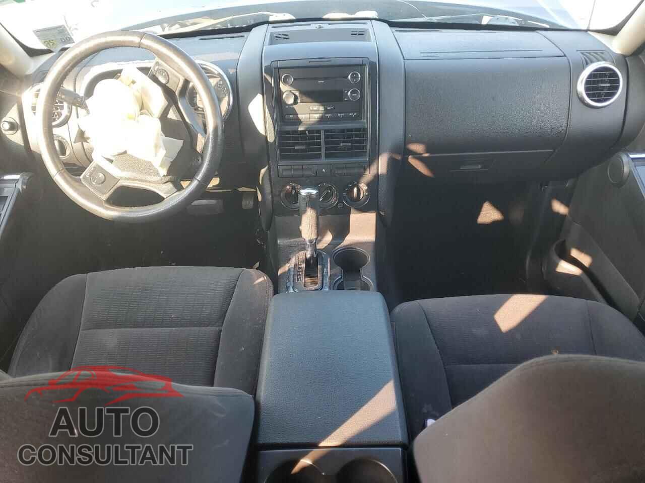FORD EXPLORER 2010 - 1FMEU6DE7AUA50984
