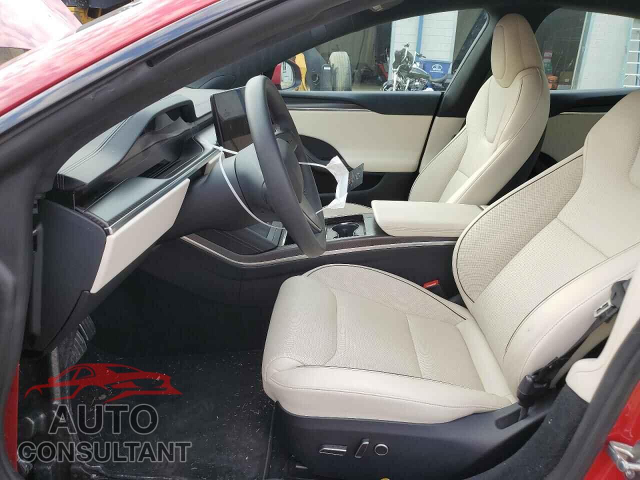 TESLA MODEL S 2023 - 5YJSA1E6XPF498826