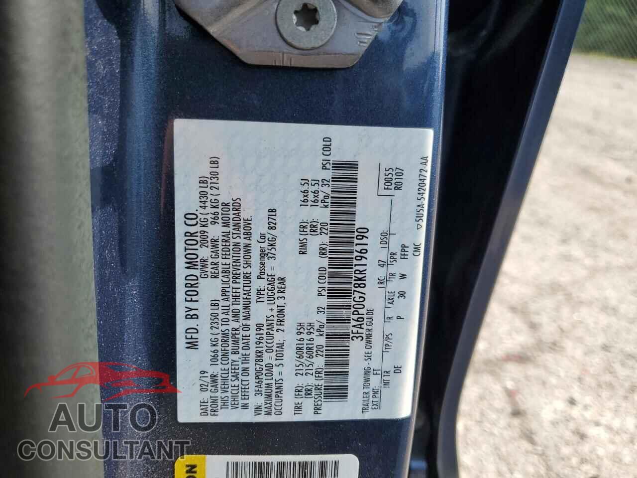 FORD FUSION 2019 - 3FA6P0G78KR196190