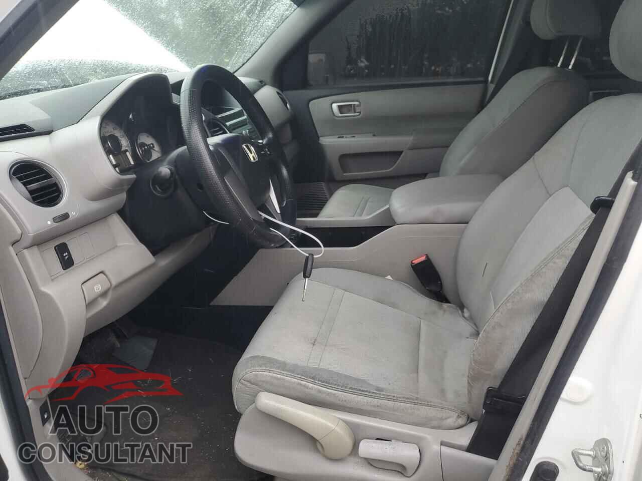 HONDA PILOT 2011 - 5FNYF4H20BB094187