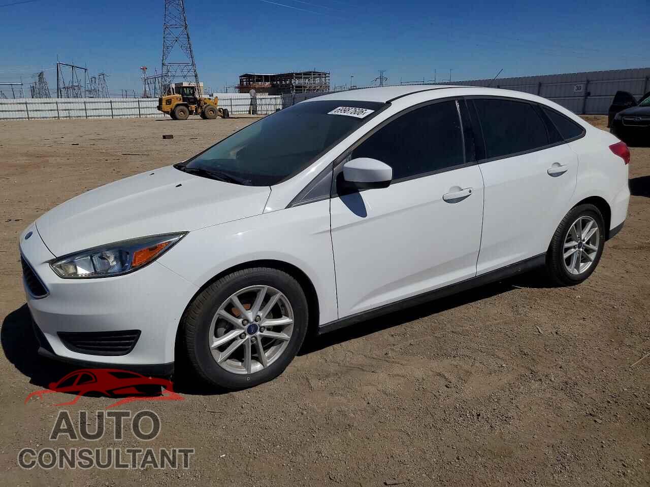 FORD FOCUS 2018 - 1FADP3FE3JL304284