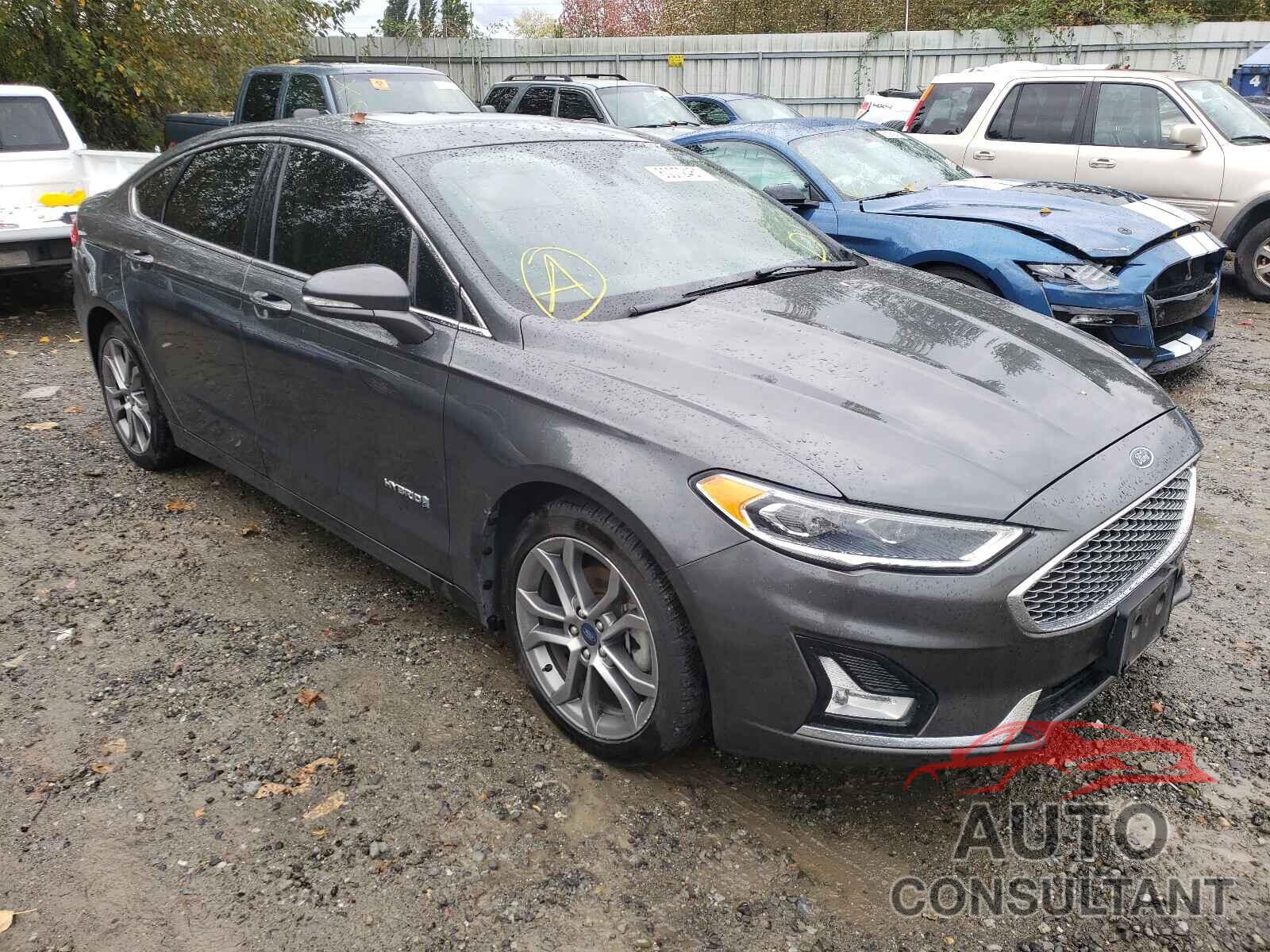 FORD FUSION 2019 - 3FA6P0RU6KR117585