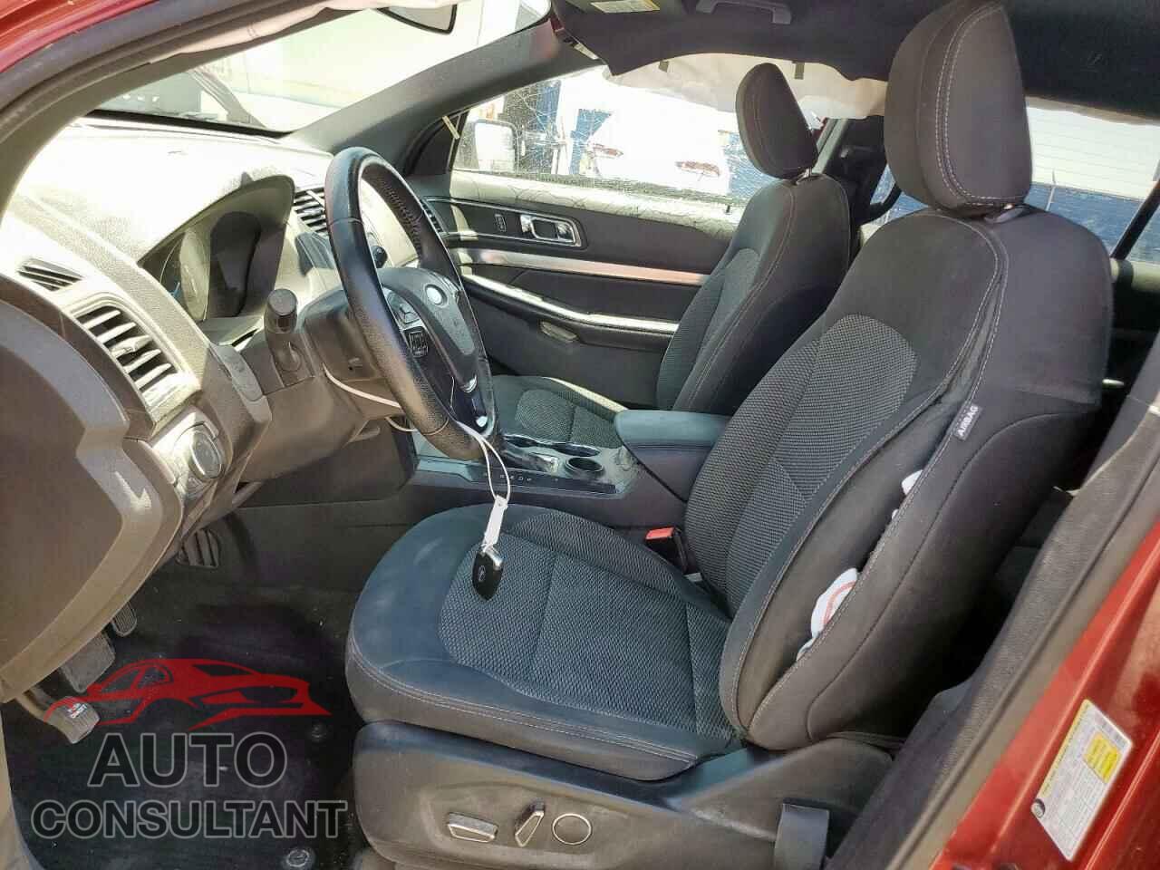 FORD EXPLORER 2018 - 1FM5K7D80JGB78097