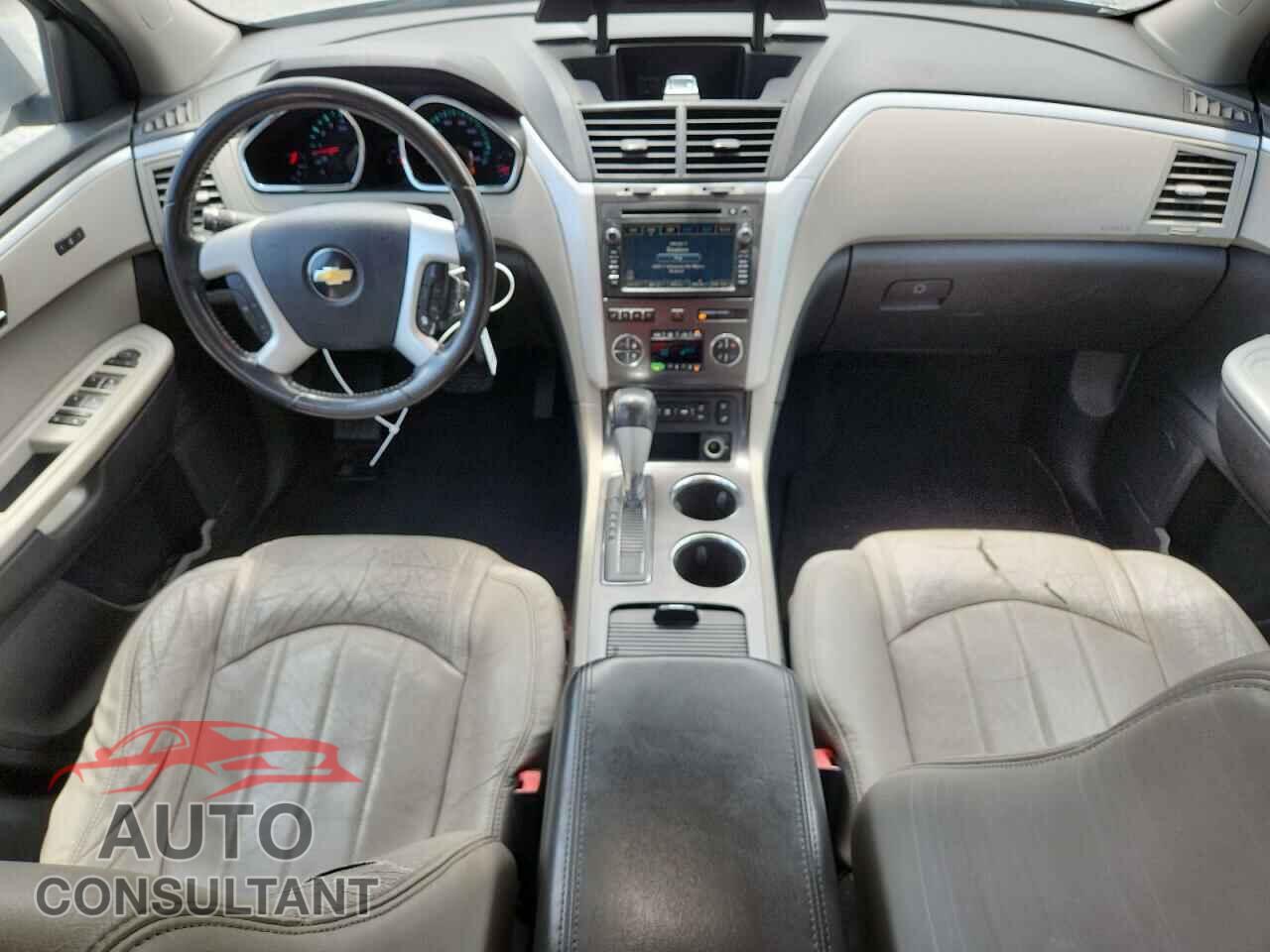 CHEVROLET TRAVERSE 2011 - 1GNKVLED3BJ105207