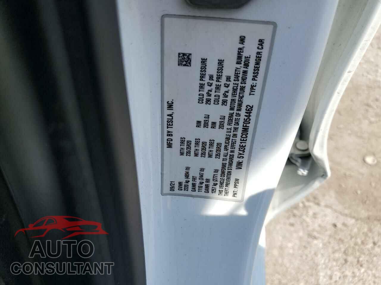 TESLA MODEL 3 2021 - 5YJ3E1EC0MF054462