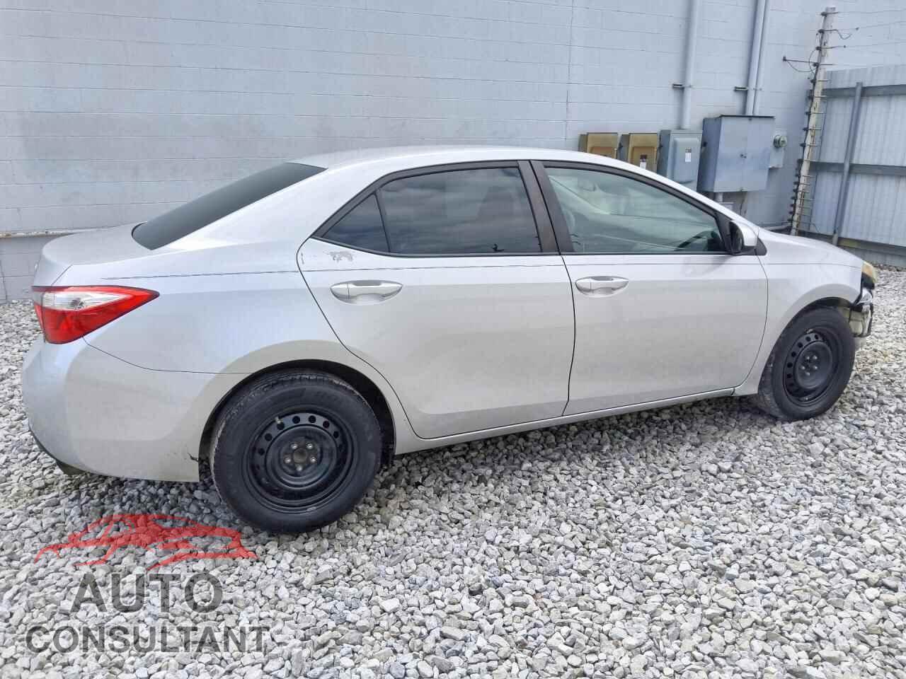 TOYOTA COROLLA 2015 - 5YFBURHE0FP257126