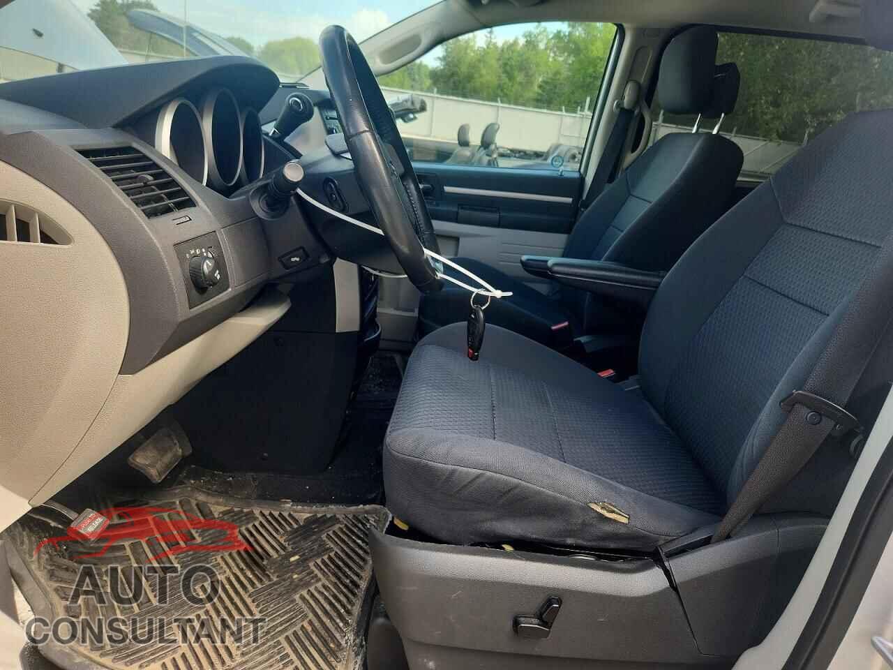 DODGE CARAVAN 2010 - 2D4RN4DE9AR275382