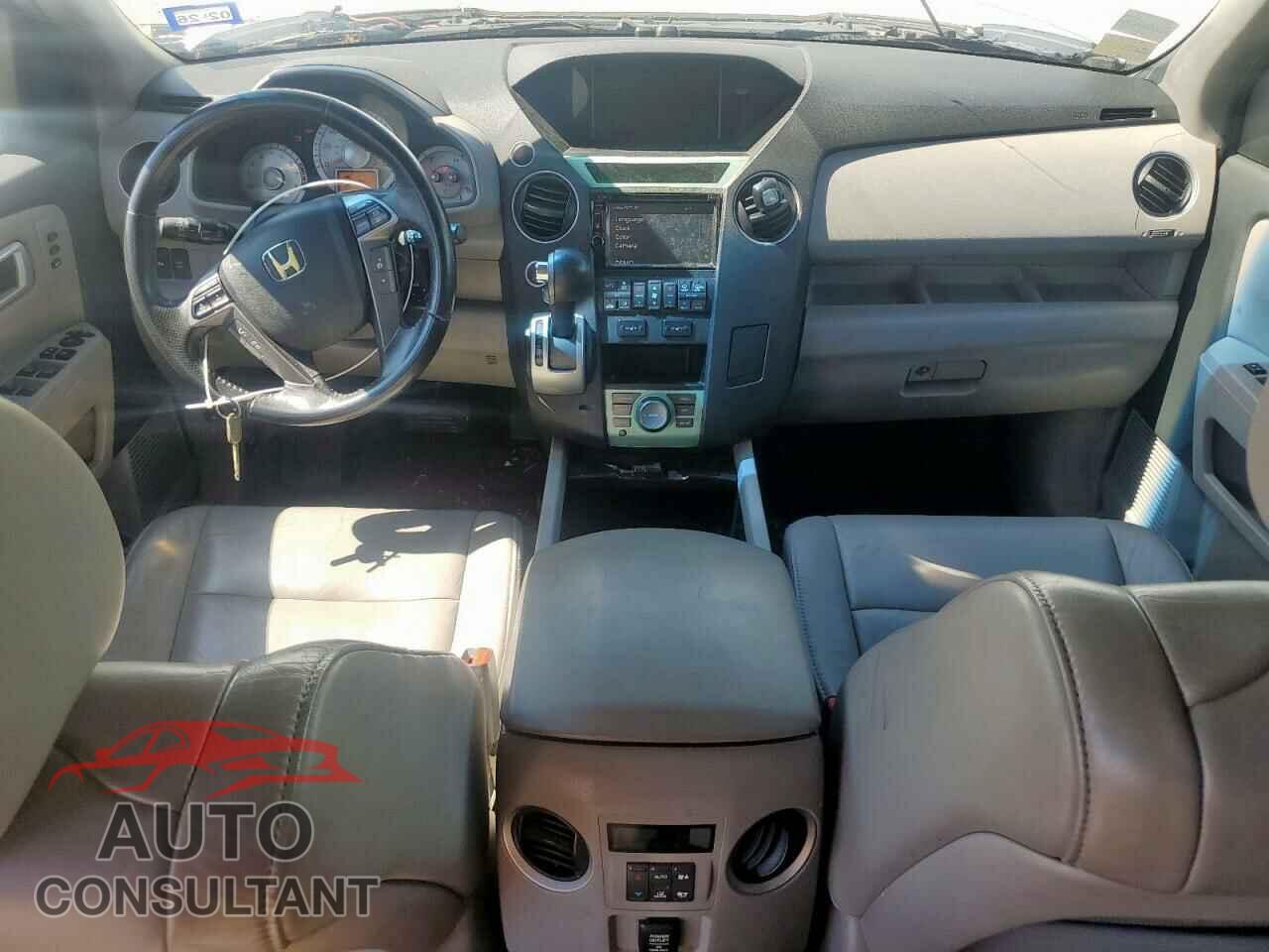 HONDA PILOT 2011 - 5FNYF4H9XBB087731