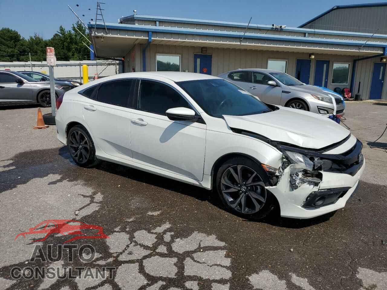 HONDA CIVIC 2019 - 2HGFC2F87KH569146