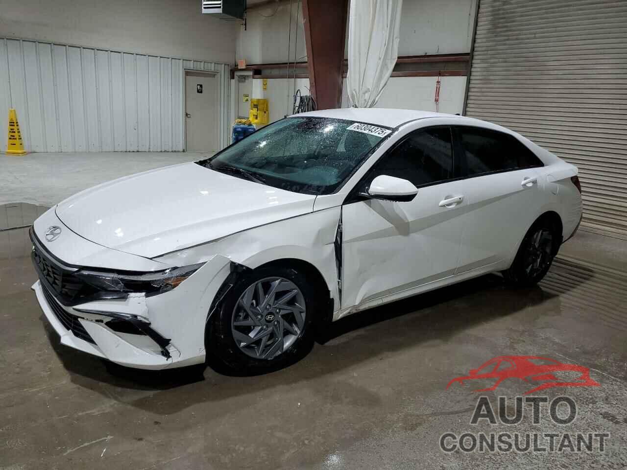HYUNDAI ELANTRA 2024 - KMHLM4DG3RU679229
