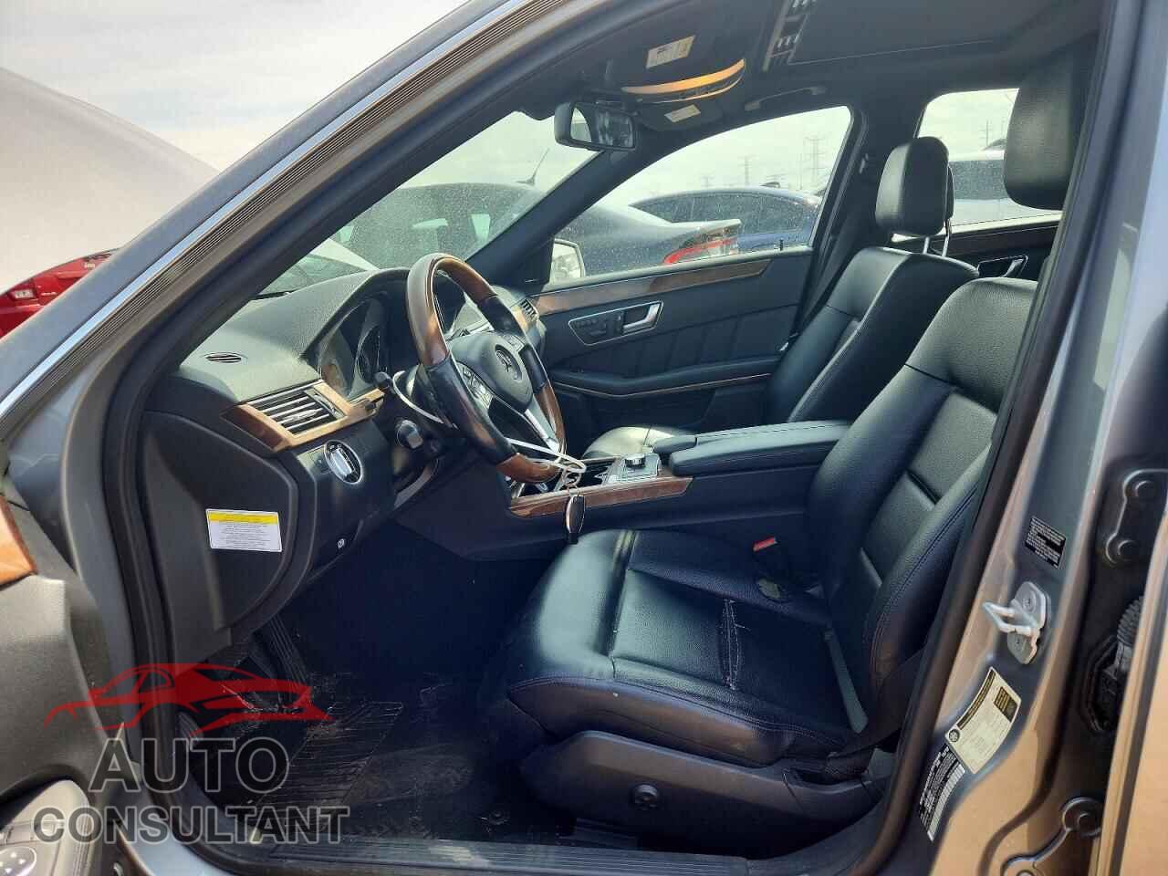 MERCEDES-BENZ E-CLASS 2013 - WDDHF8JB1DA748312