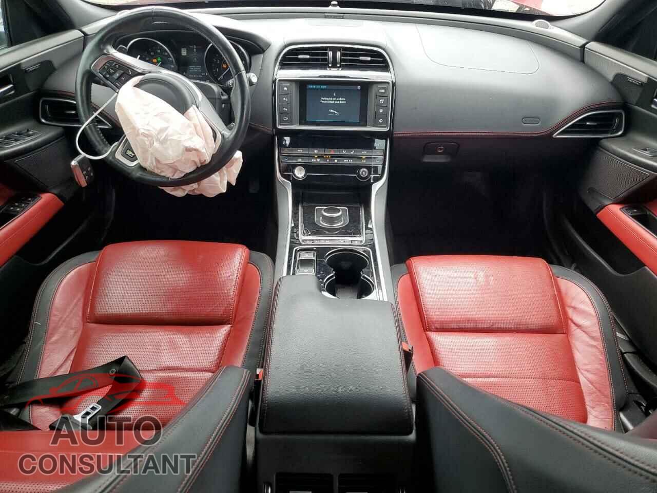 JAGUAR XE 2017 - SAJAF4BV4HA965616