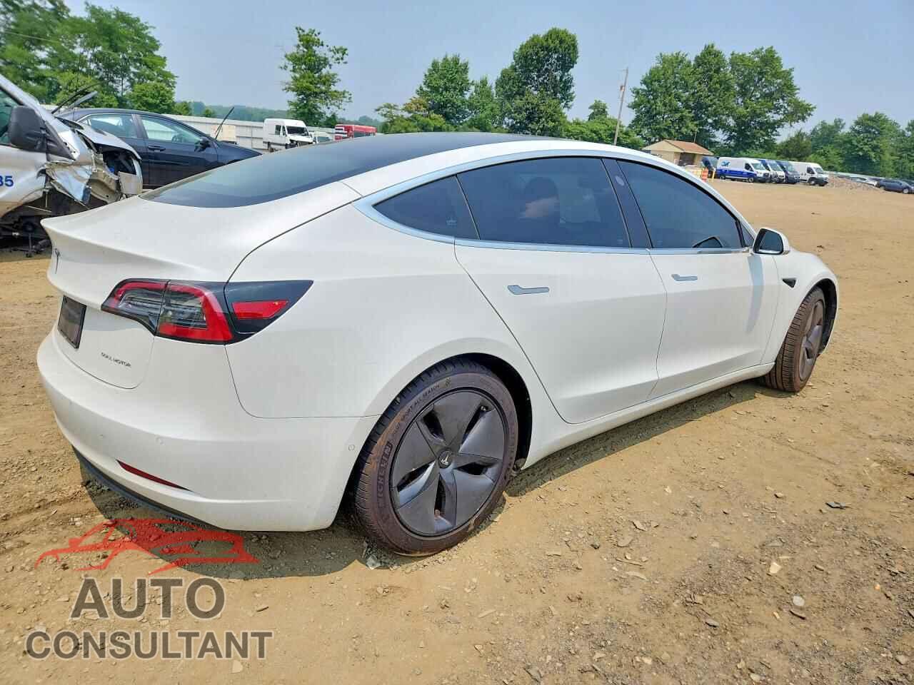 TESLA MODEL 3 2020 - 5YJ3E1EB8LF811758