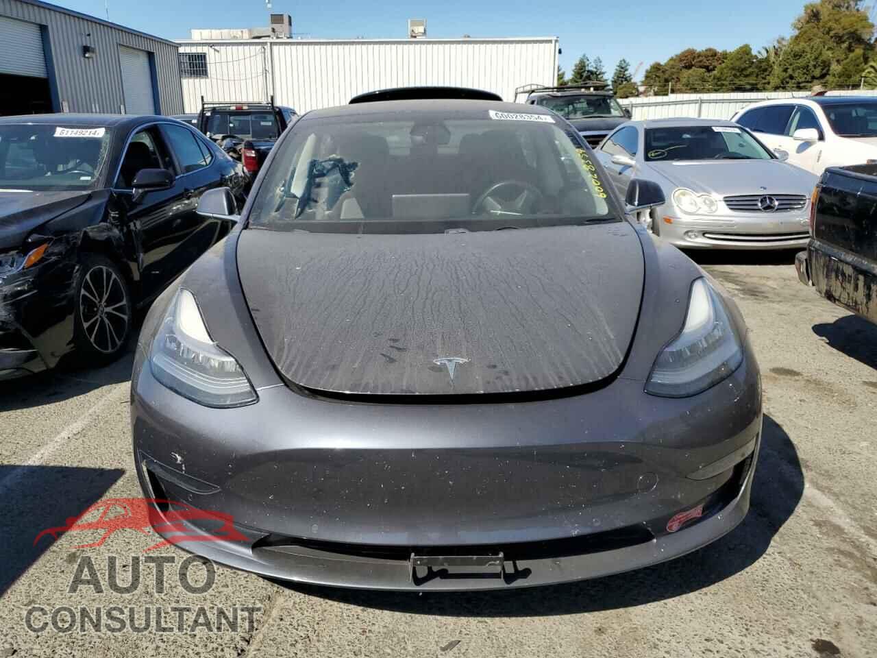 TESLA MODEL 3 2018 - 5YJ3E1EA3JF039626