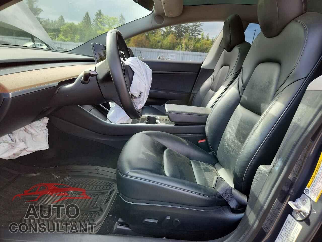 TESLA MODEL 3 2020 - 5YJ3E1EAXLF720711