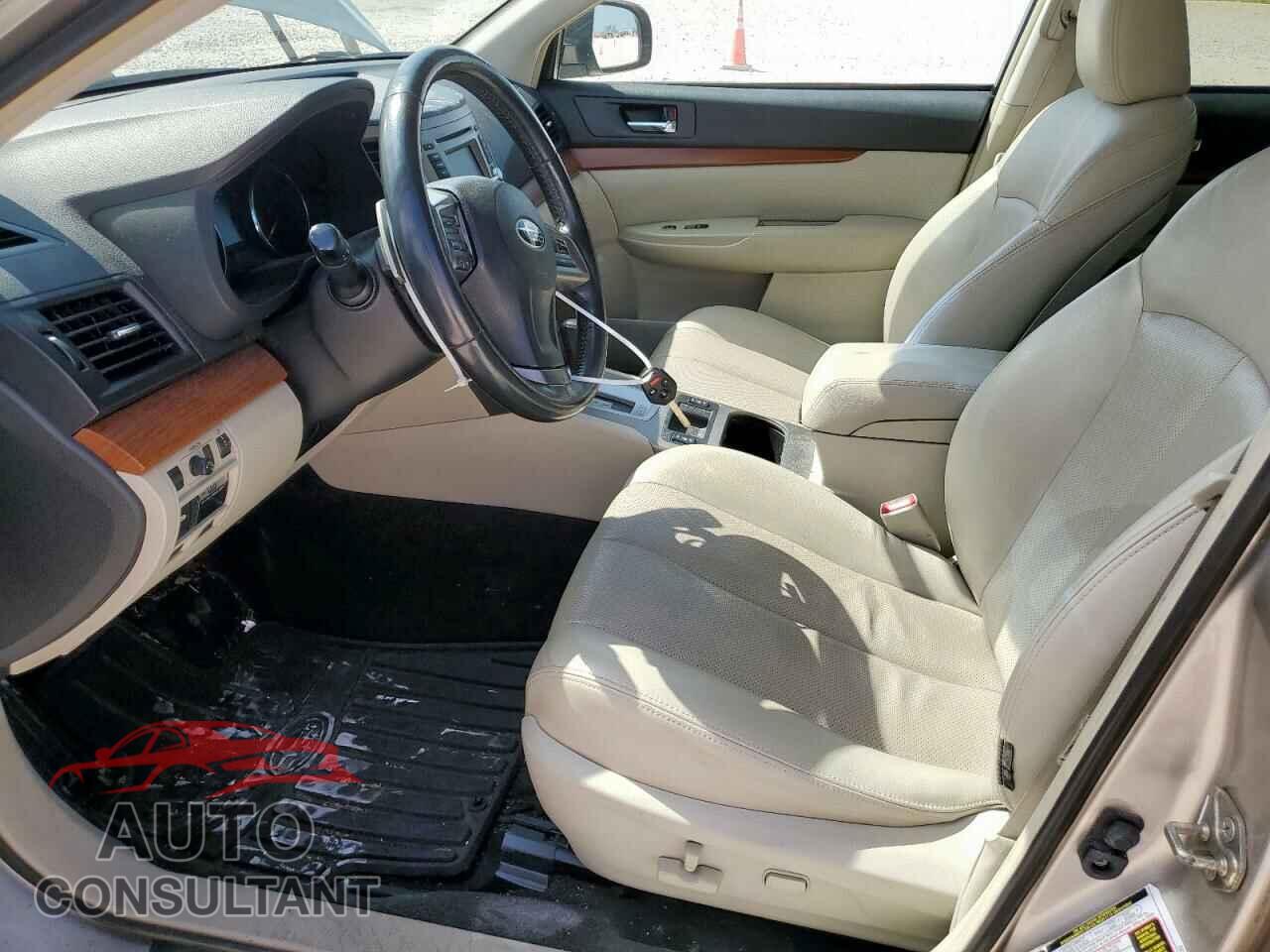SUBARU OUTBACK 2014 - 4S4BRBLC2E3303606