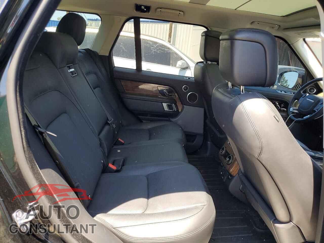 LAND ROVER RANGEROVER 2019 - SALGS2SV2KA551128