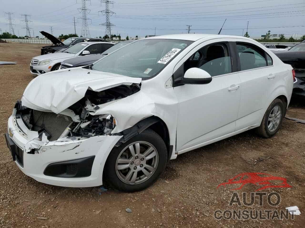 CHEVROLET SONIC 2012 - 1G1JC5SH0C4218943