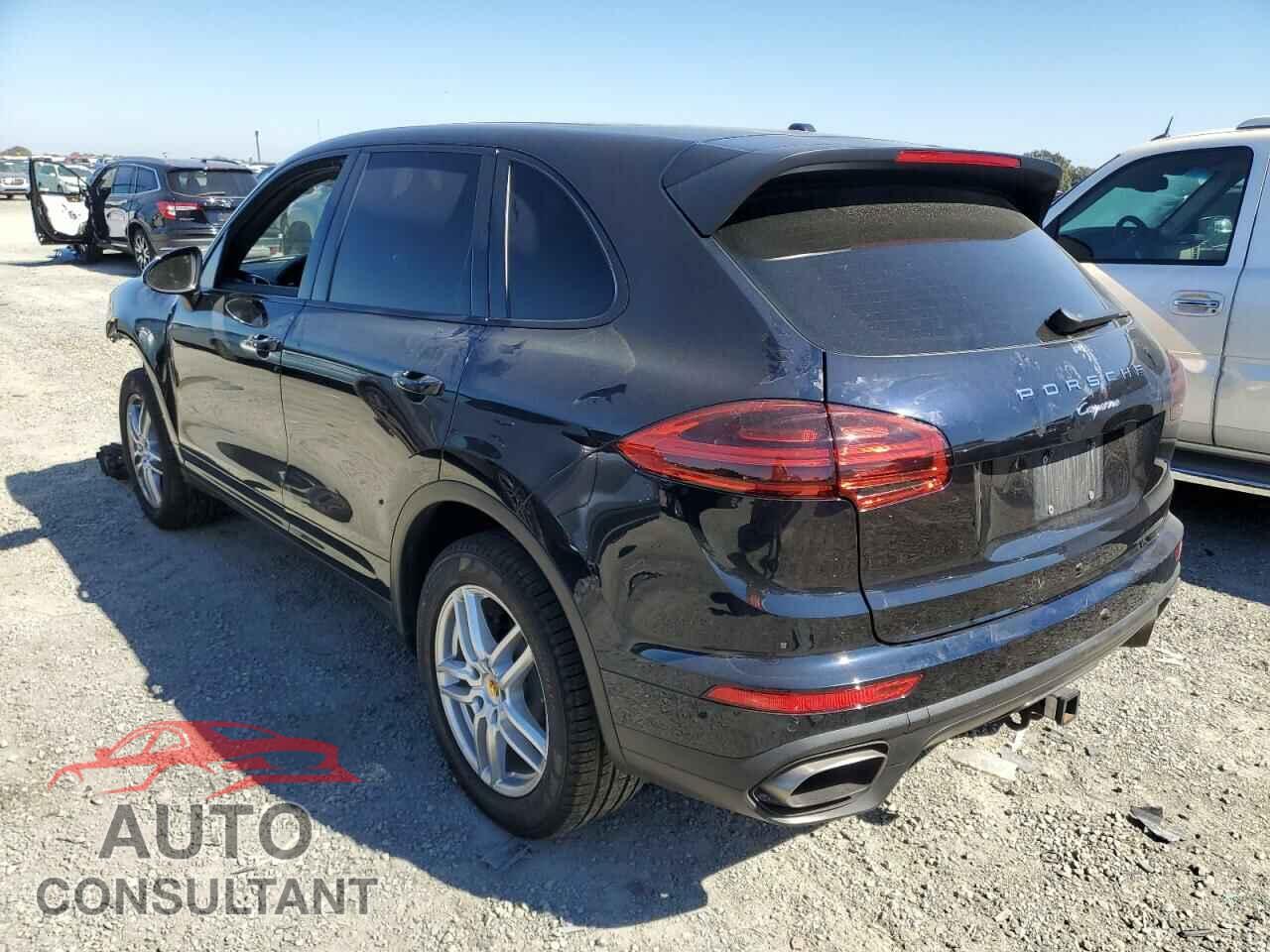 PORSCHE CAYENNE 2018 - WP1AA2A23JKA06778