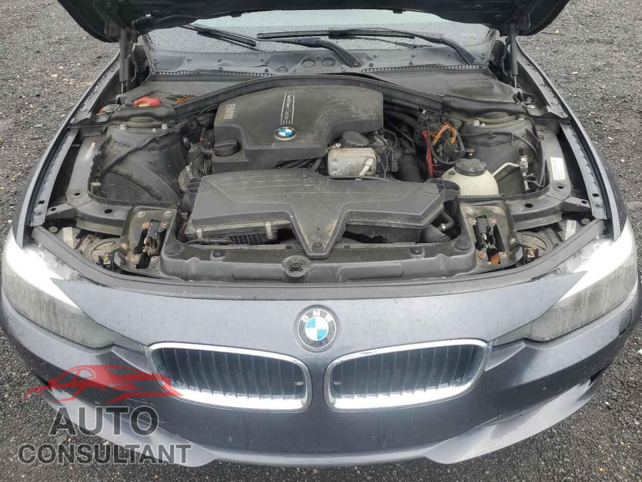 BMW 3 SERIES 2013 - WBA3B5C57DF593688