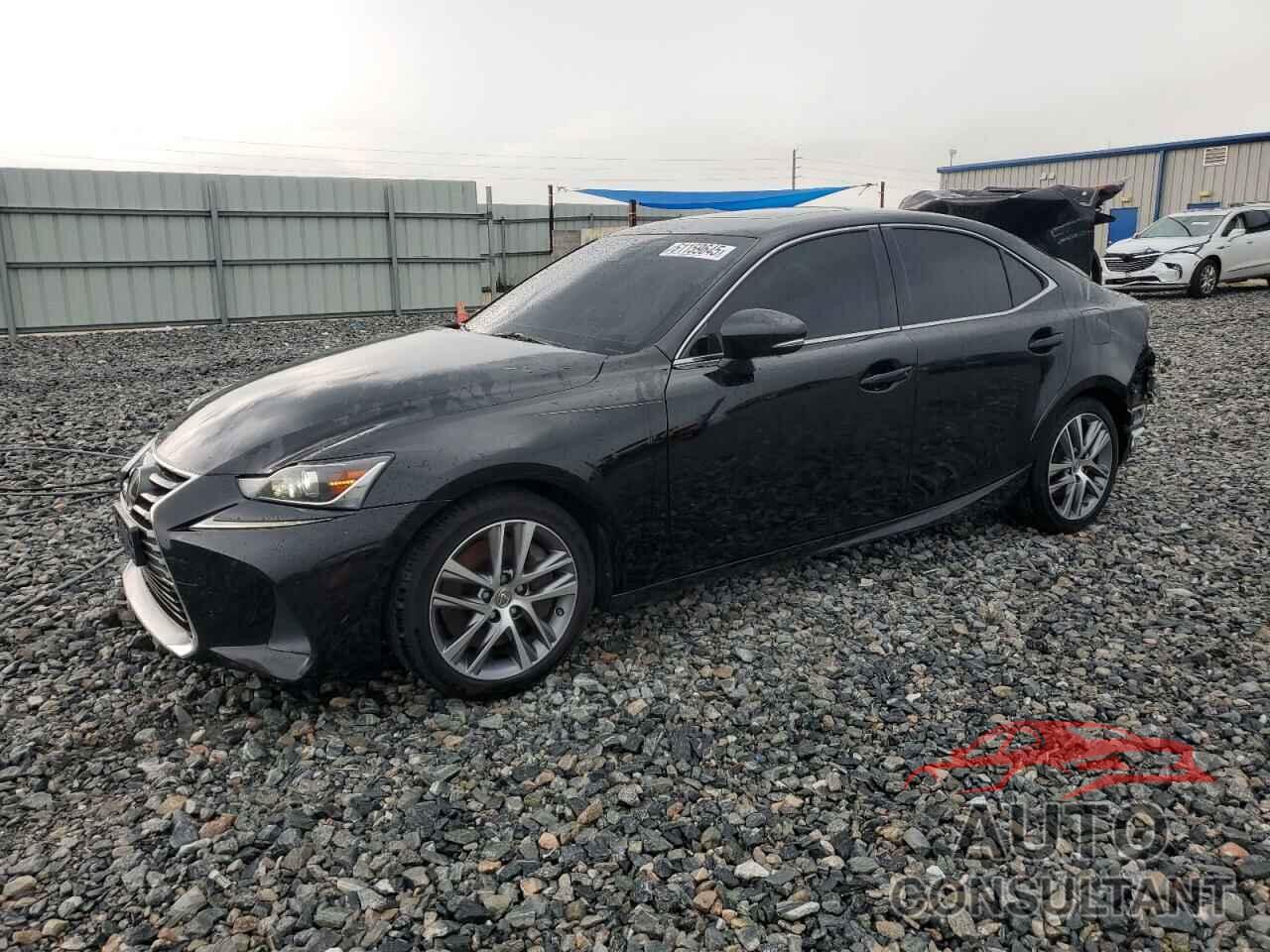LEXUS IS 2018 - JTHBA1D22J5074059