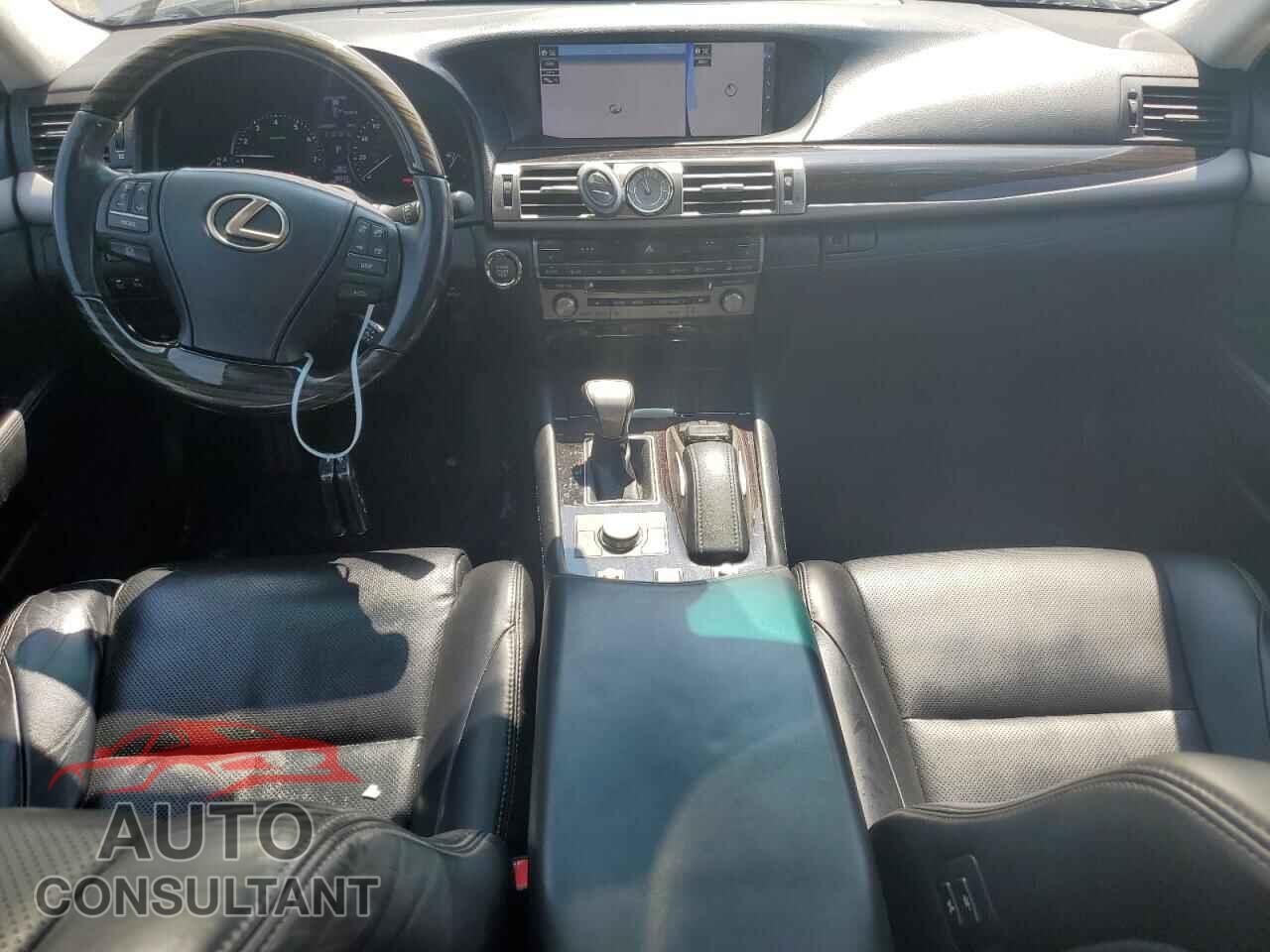 LEXUS LS460 2017 - JTHCL5EF5H5029232