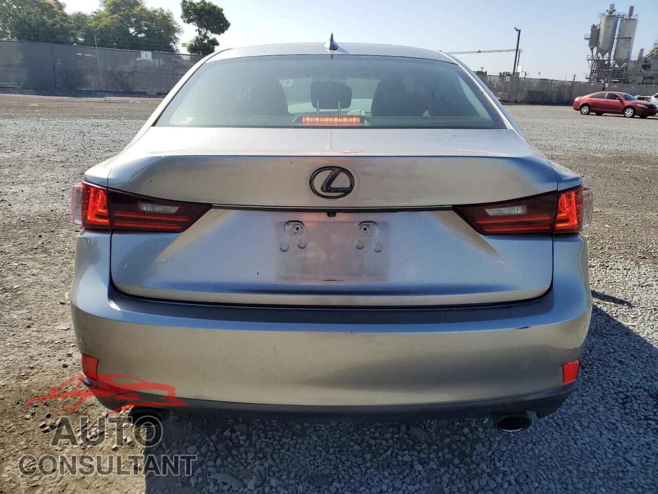LEXUS IS 2014 - JTHBF1D23E5017473