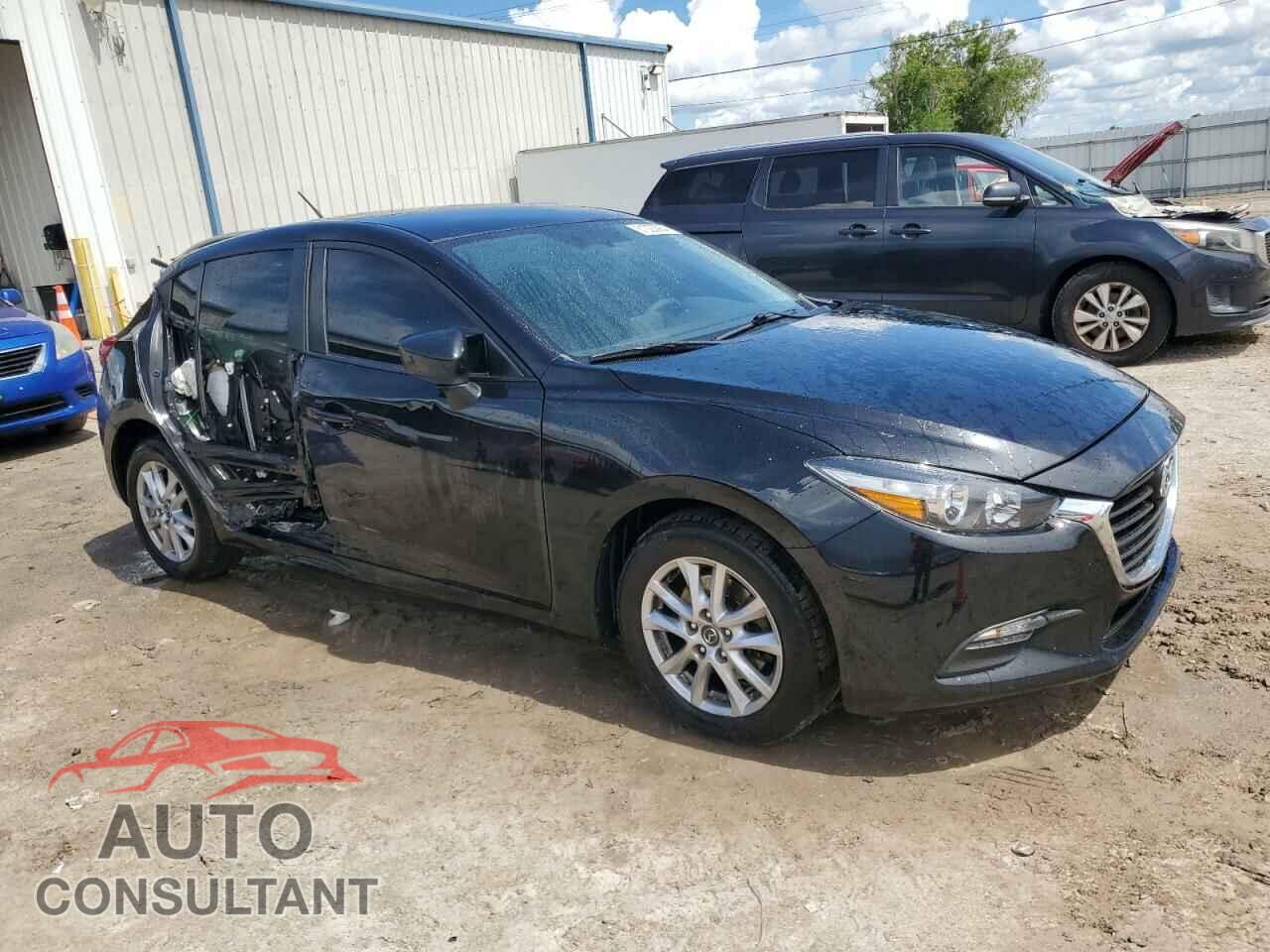 MAZDA 3 2017 - 3MZBN1K76HM124256