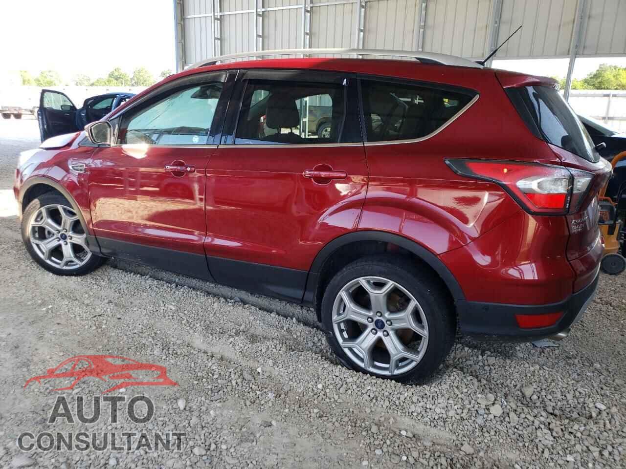 FORD ESCAPE 2017 - 1FMCU0J96HUB15510