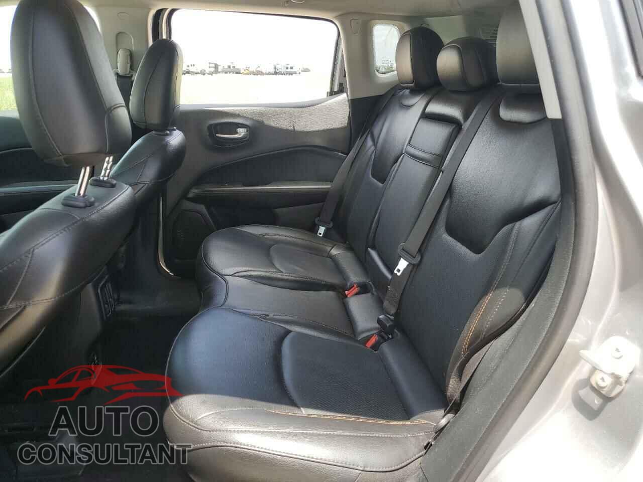 JEEP COMPASS 2020 - 3C4NJCCB4LT114415