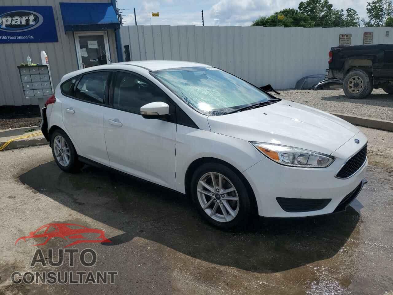 FORD FOCUS 2017 - 1FADP3K24HL304672