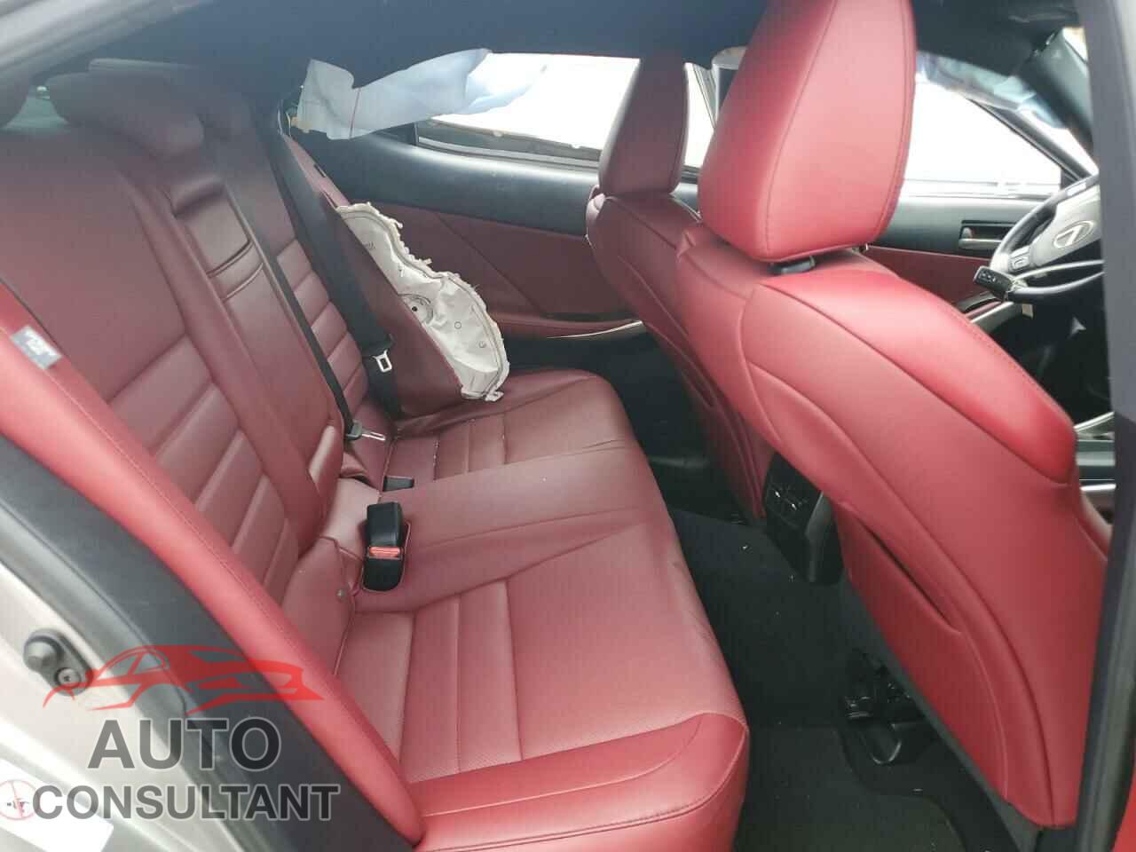 LEXUS IS 2018 - JTHBA1D28J5071103