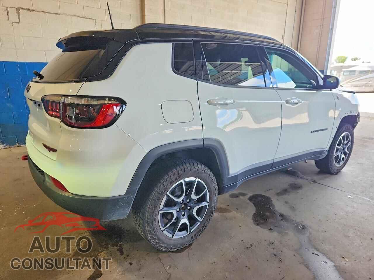 JEEP COMPASS 2025 - 3C4NJDDN9ST564123