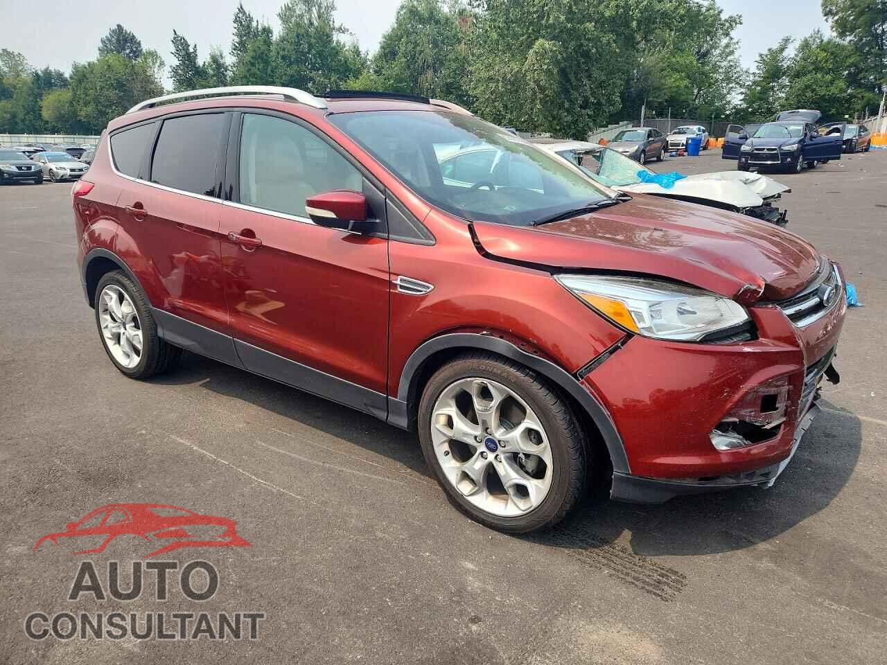 FORD ESCAPE 2015 - 1FMCU9J93FUC90489