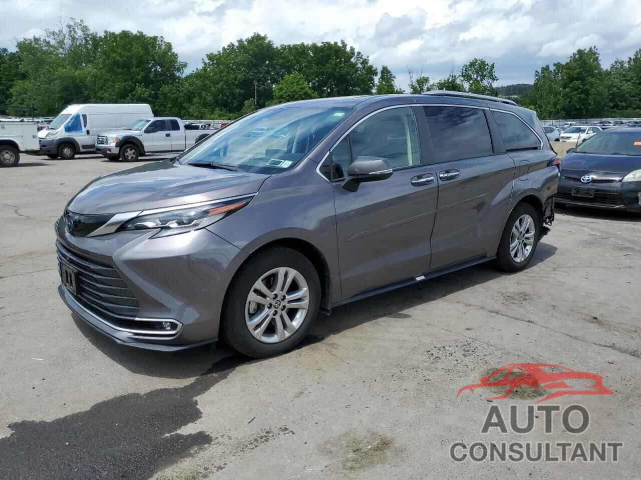TOYOTA SIENNA 2022 - 5TDESKFC1NS058068