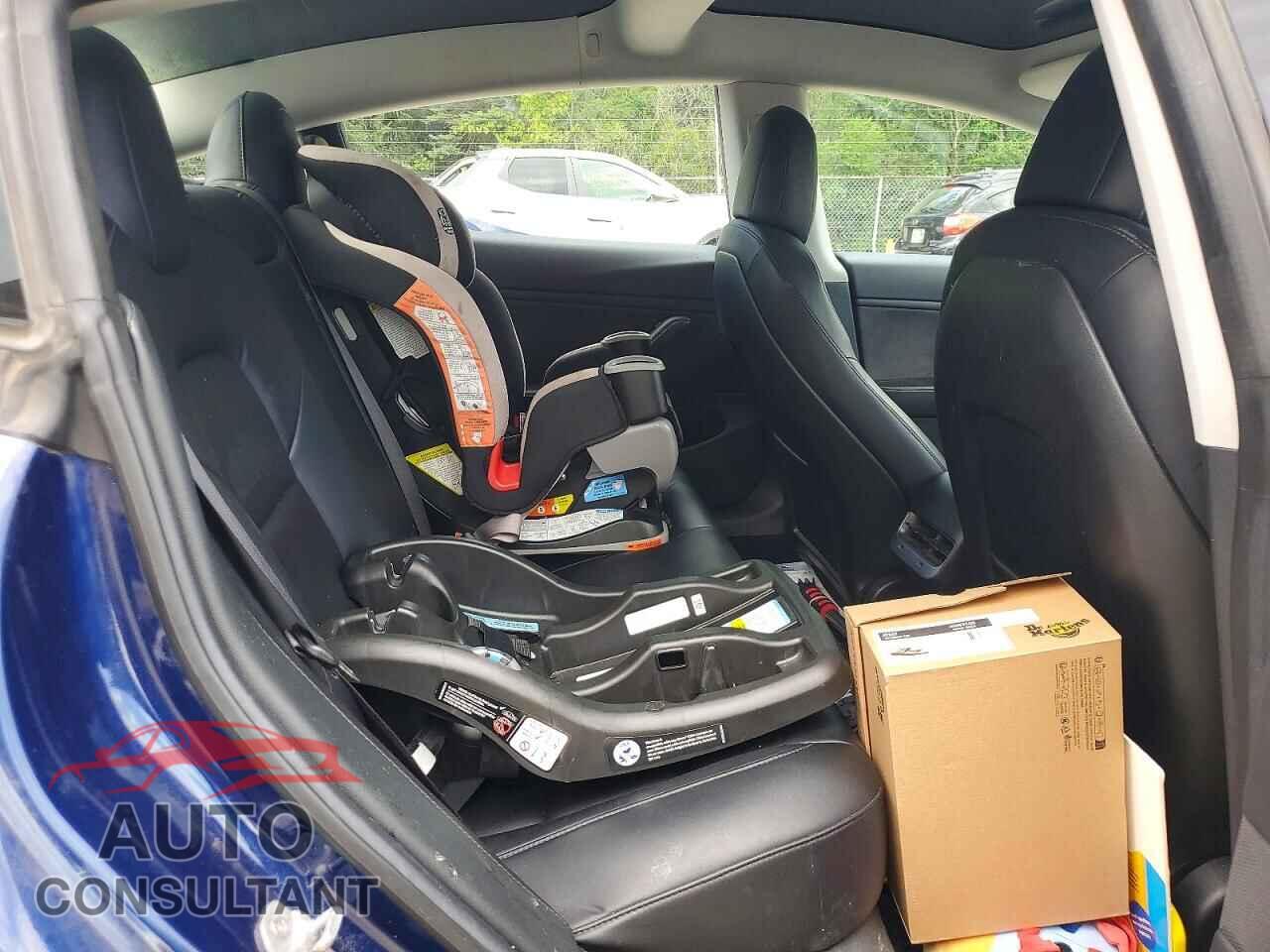 TESLA MODEL 3 2018 - 5YJ3E1EA0JF041950